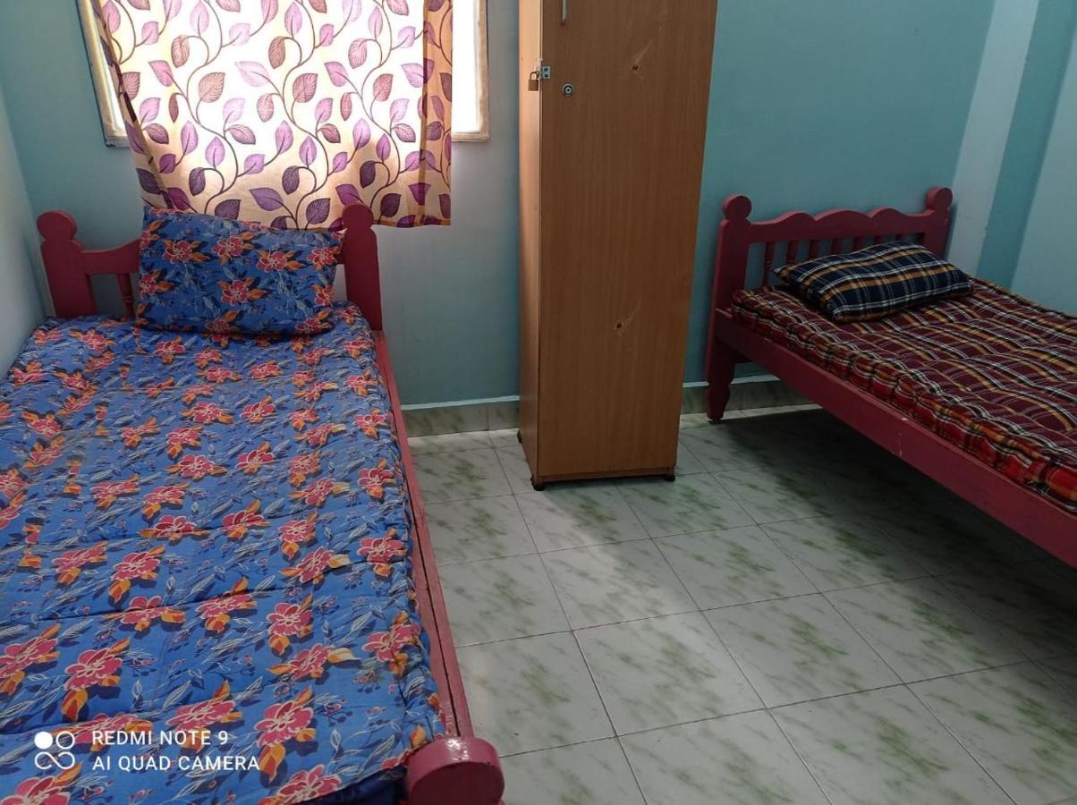 Easvari Grand Pg For Women - Female Only Hostel เชนไน ภายนอก รูปภาพ